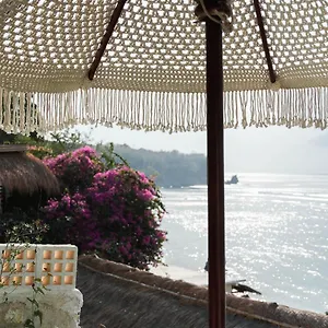 https://kubu-gede.hotelsseminyak.net
