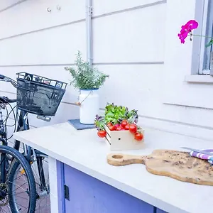 Appartement With Terrace And Garden Next To Marjan Park - 2 Free Bikes, Split